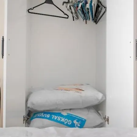 Apartment شقه كبيره عائليه و هادئه