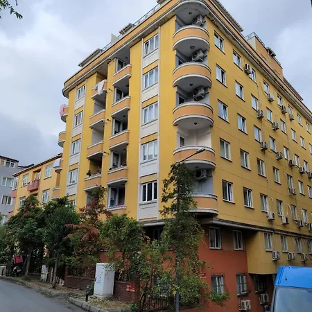 Apartment شقه كبيره عائليه و هادئه