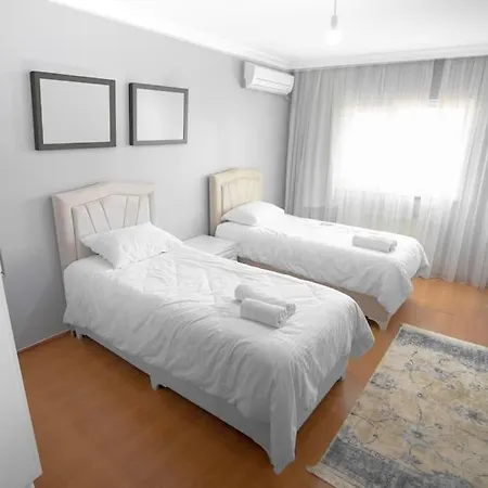 Apartmán شقه كبيره عائليه و هادئه *
