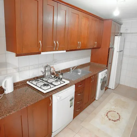 شقه كبيره عائليه و هادئه Apartmán